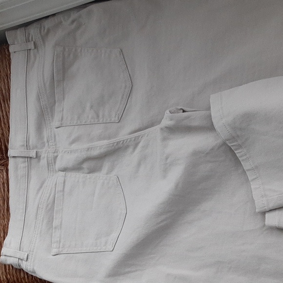 Gloria Vanderbilt jeans size 12 - Picture 5 of 5